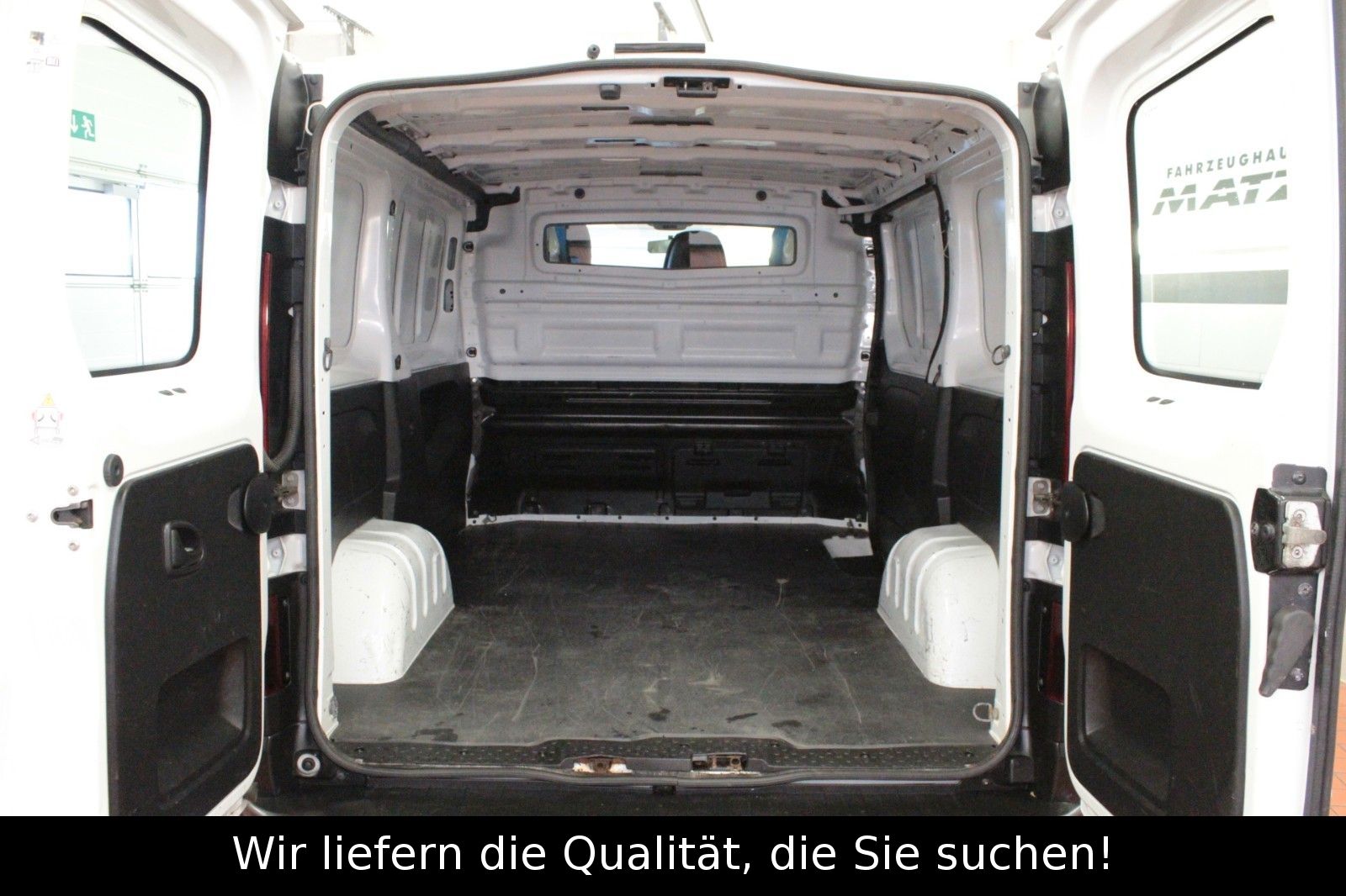 Fahrzeugabbildung Renault Trafic Kasten L1H1 3,0t Komfort *AHK*15023*