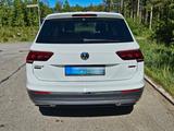 Volkswagen Tiguan Allspace 2.0 TDI  DSG 4MOTION Navi High.. - Volkswagen Tiguan Allspace in München