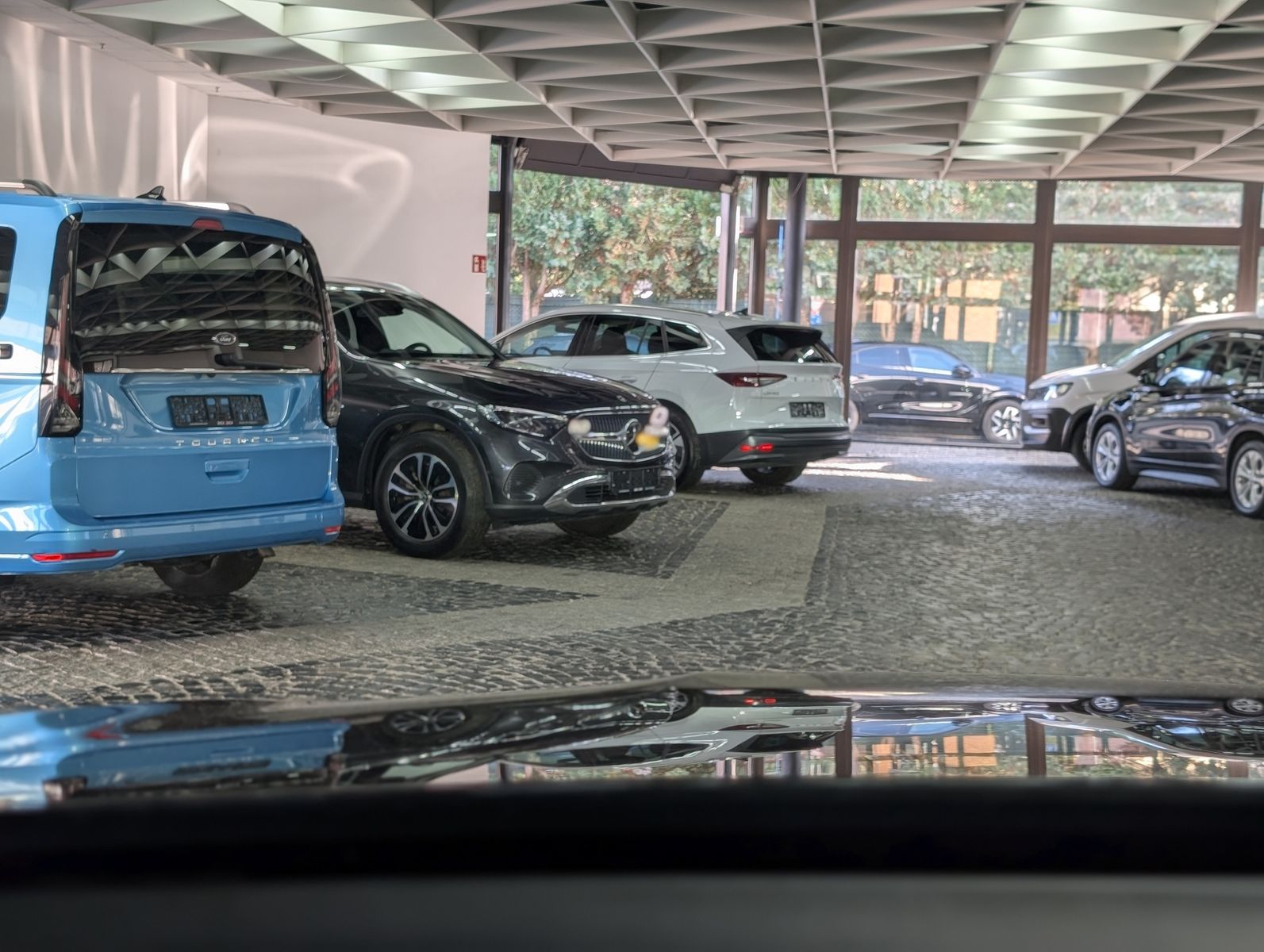 Fahrzeugabbildung Mercedes-Benz GLC 300 de AMG 4Matic PANO LED HUD ACC AMBI VIRT