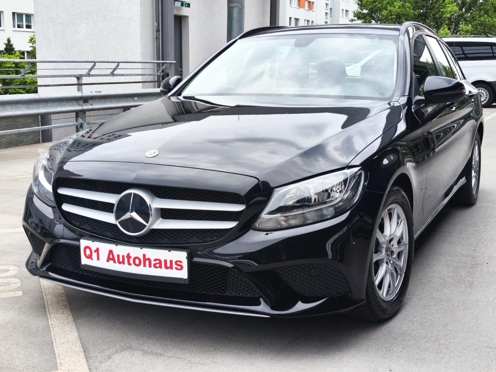 Mercedes-Benz C 220d T 9G/RFKAM/SHZ/E-HECKKLAPPE/NAVI/CARPLAY