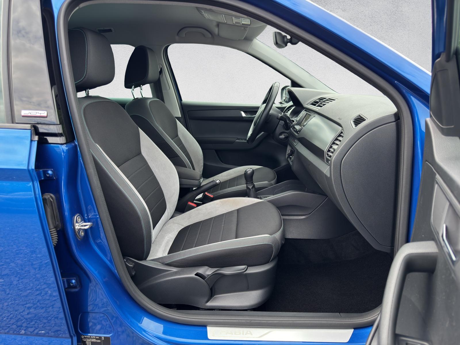 Skoda Fabia Combi 1.2TSI Tempomat PDC Alu16 Sitzhz DAB