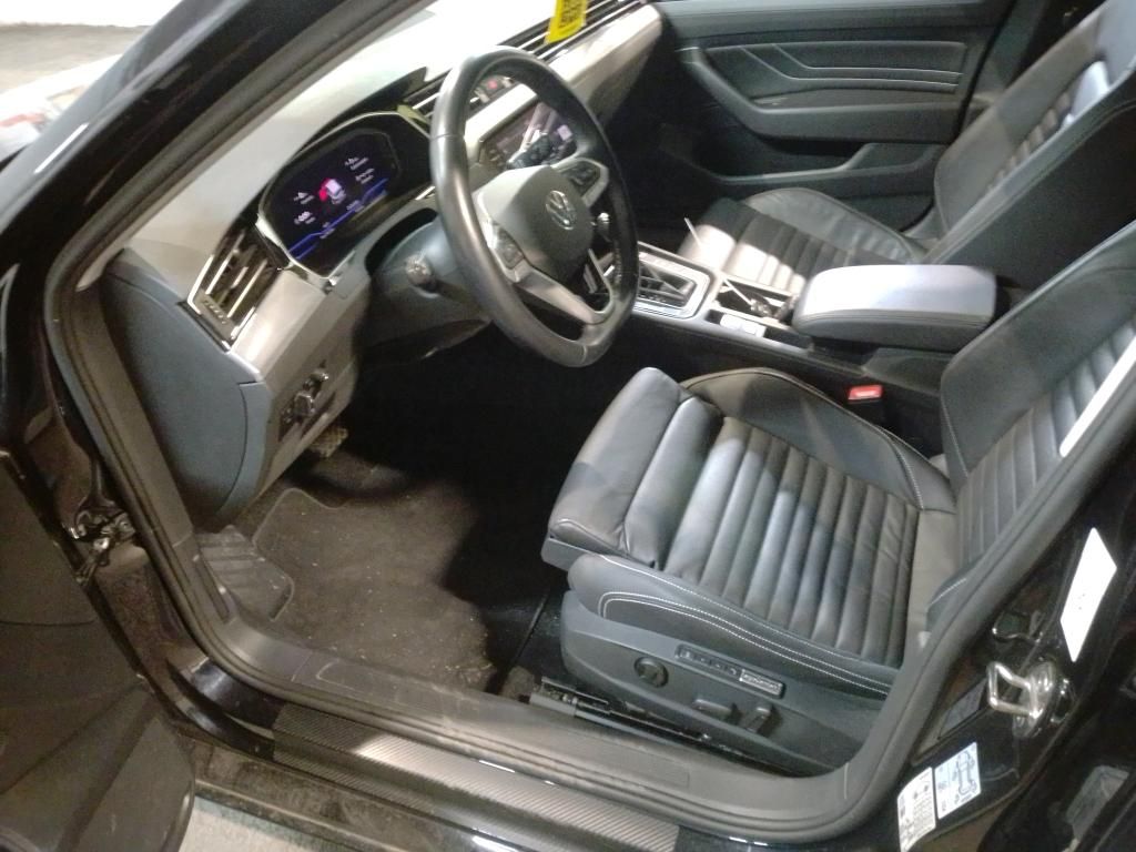 Fahrzeugabbildung Volkswagen Passat Variant TDI Business DSG Standhzg. Matrix