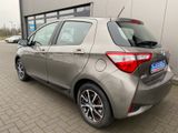 Toyota Yaris Hybrid 1.5 Team D AUTOMATIK*KAMERA*SITZHZG - Toyota Yaris mit Hybrid-Antrieb: Kleinwagen, 1.5