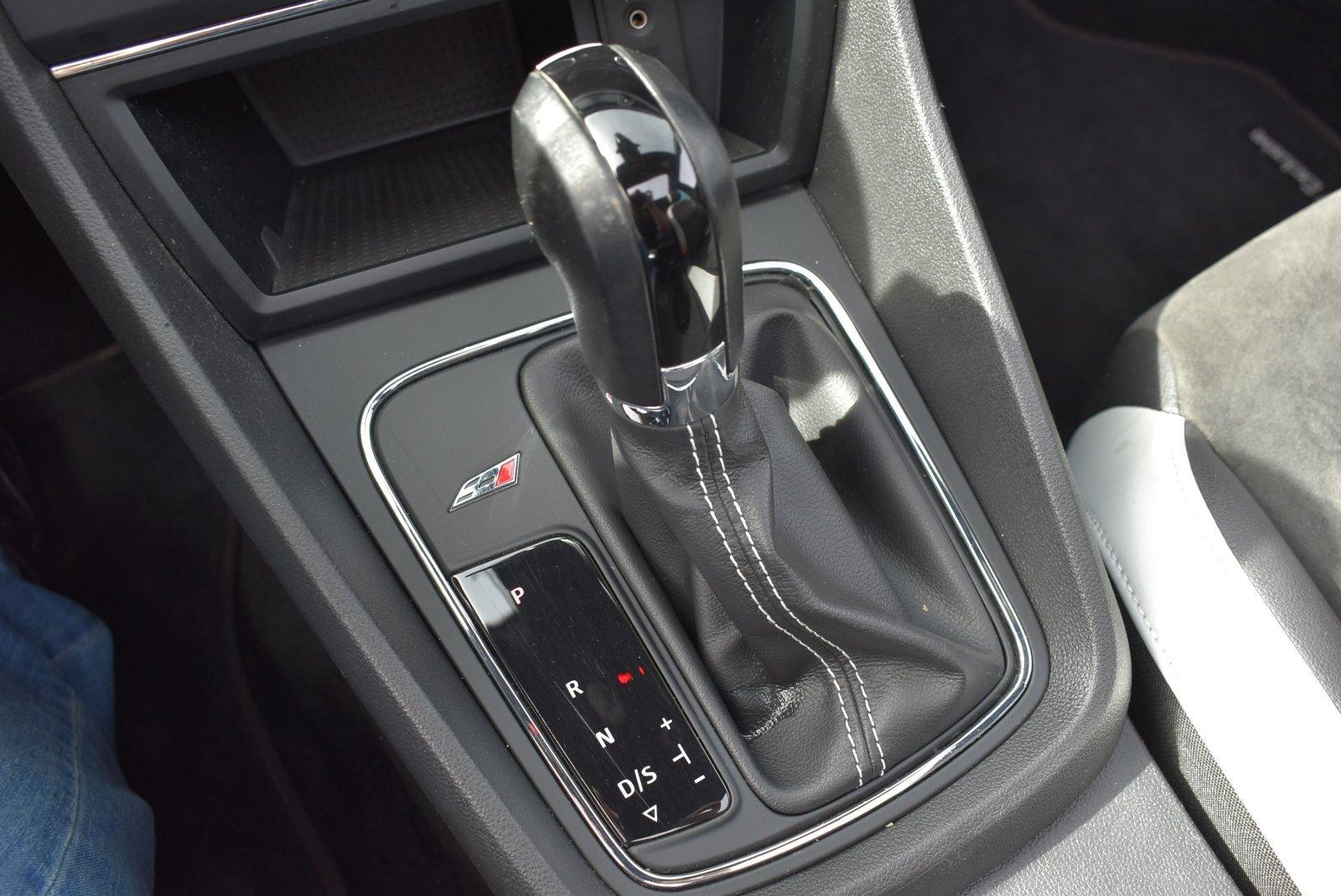 Seat Leon ST Cupra 265 ch DSG • Baquets Alcantara • Toit pano • Caméras AV/AR • DCC • CarPlay