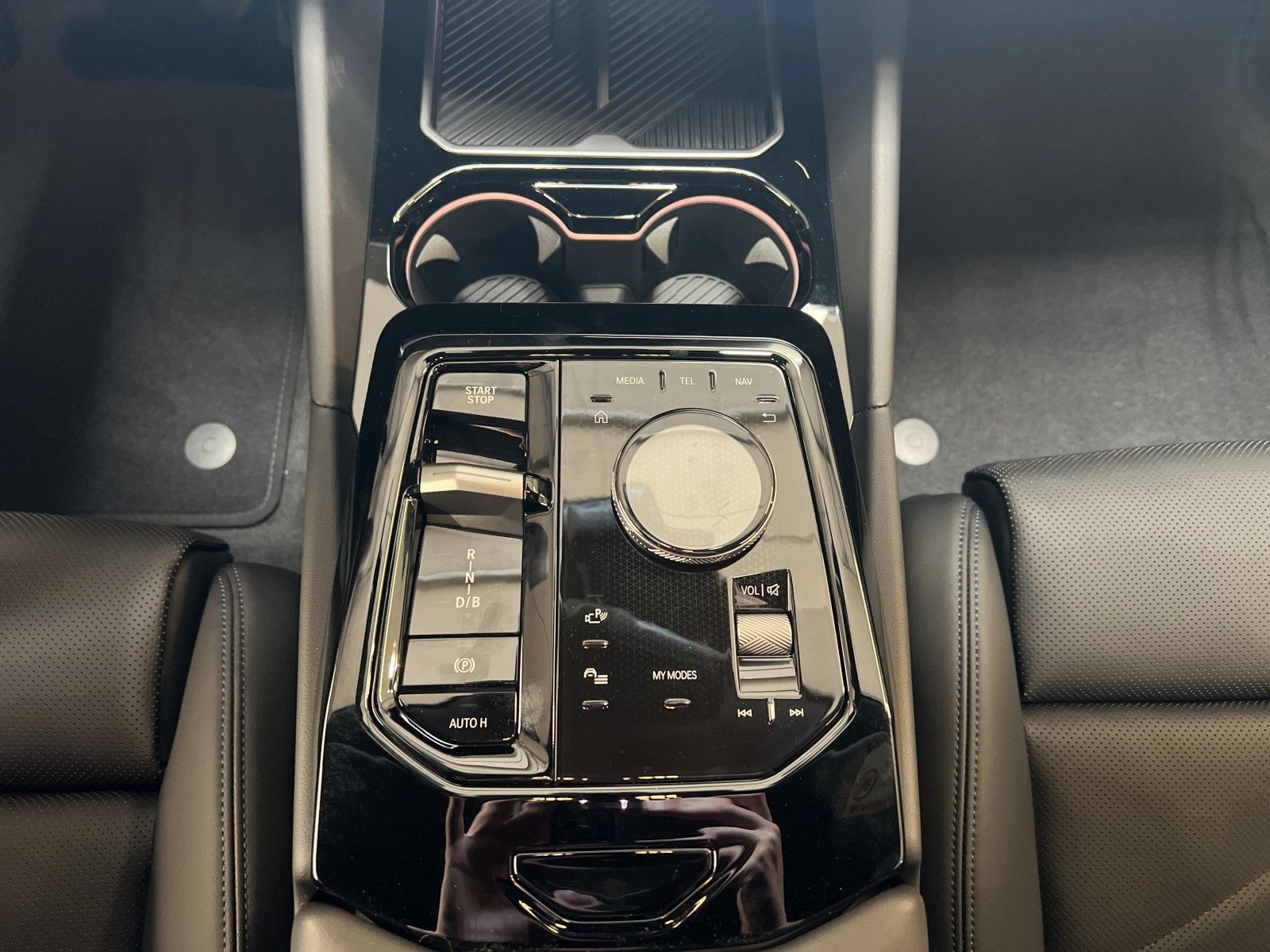 BMW i5 - Bild 13