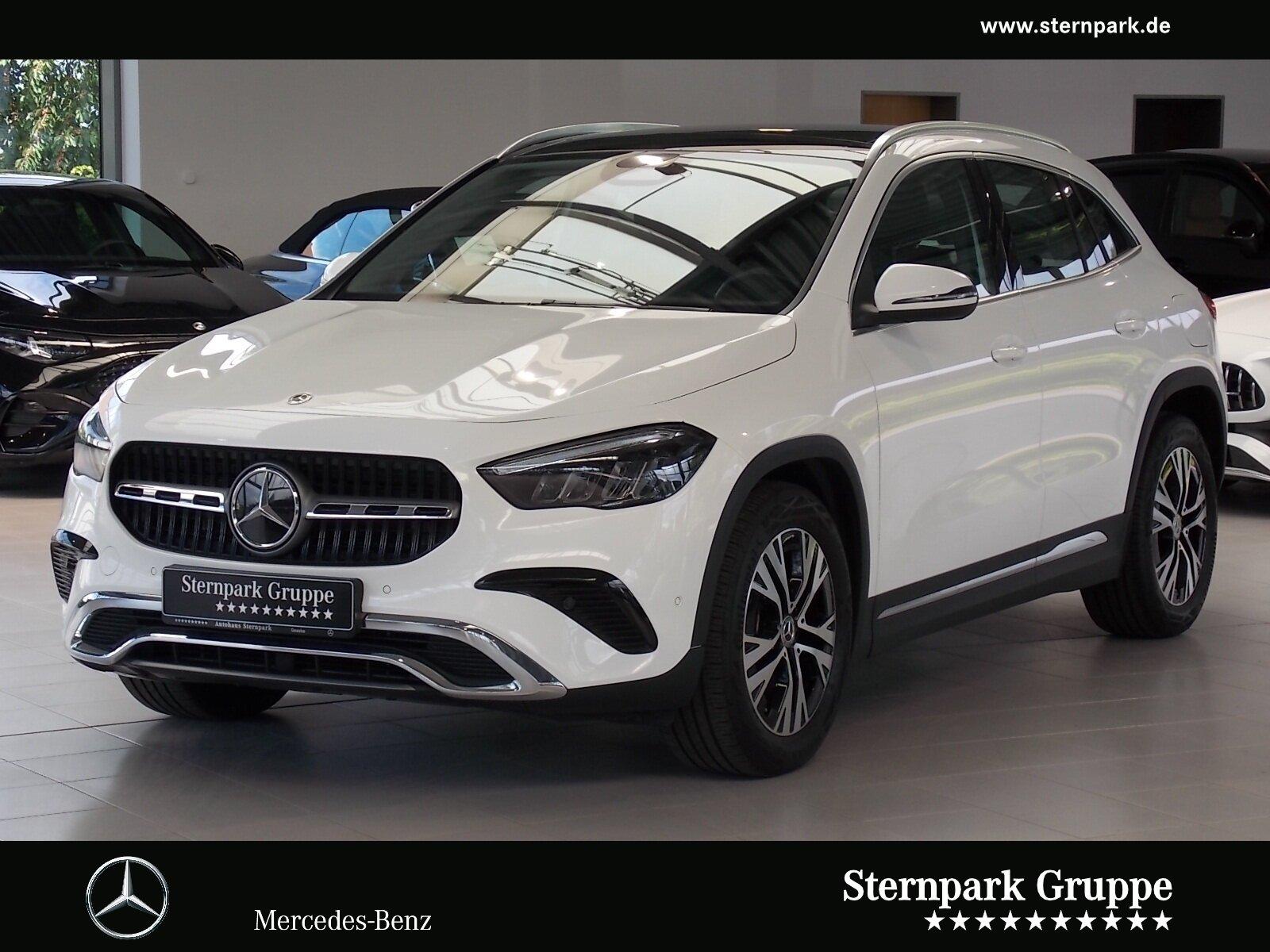 Mercedes-Benz GLA 200 Progressive Navi,Pano,LED,R-Kam,AHK,Easy