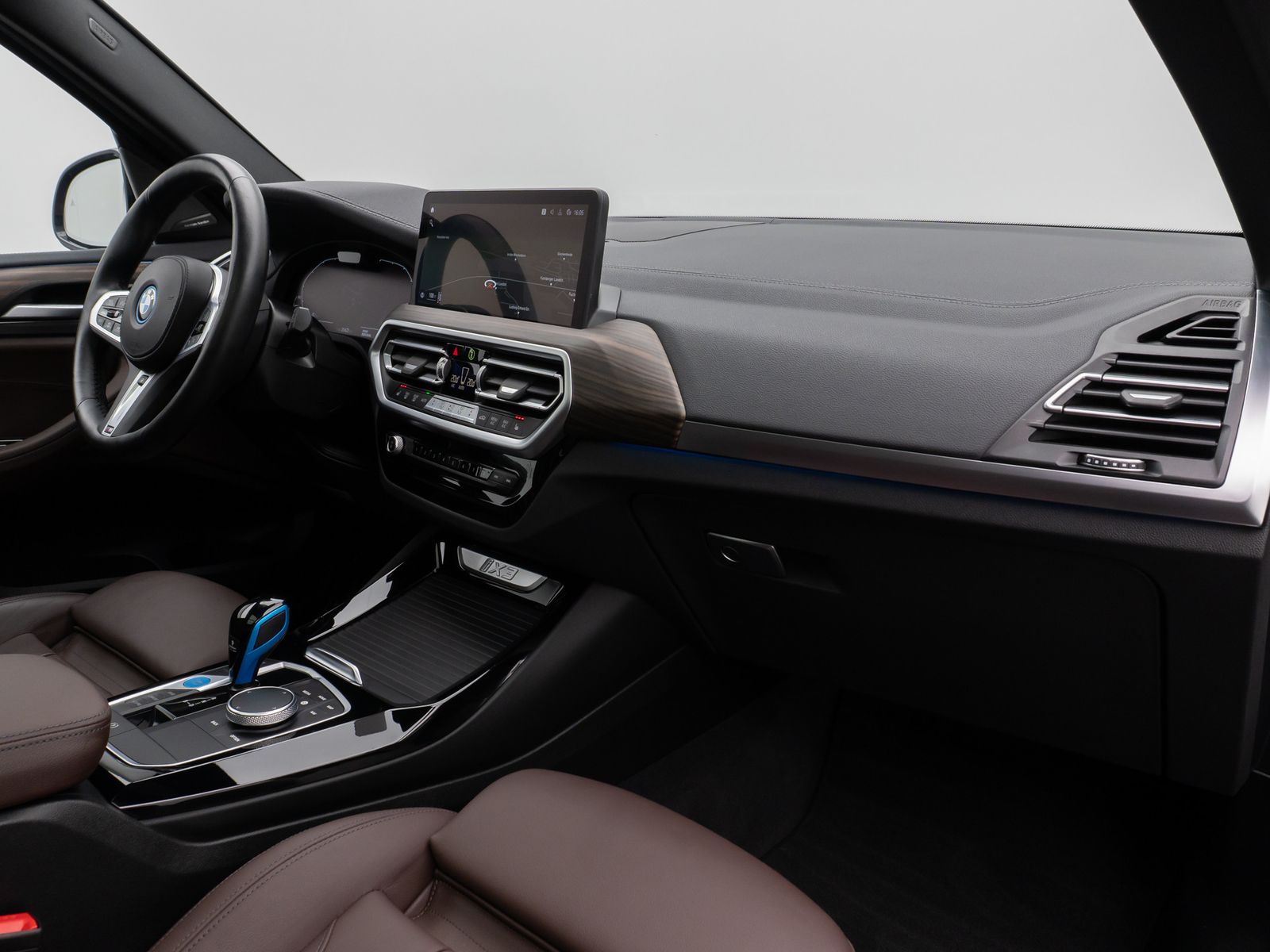 Fahrzeugabbildung BMW iX3 Impressive MSport Panorama Laser 360°HUD H/K