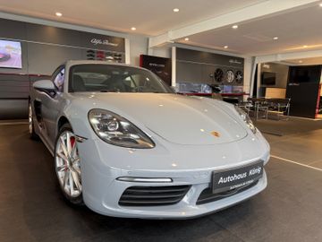 Porsche Cayman - 1