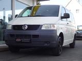 Volkswagen T5 Transporter Kasten-Kombi Kombi 9 Sitzer - Volkswagen T5 Transporter in Nürnberg
