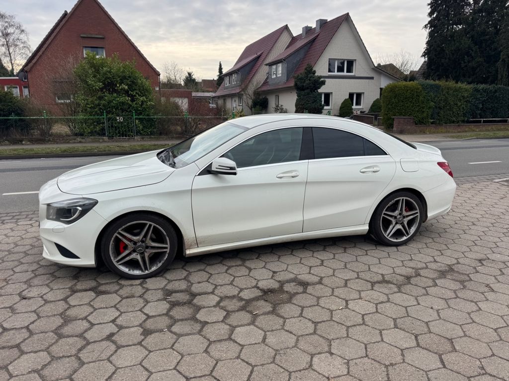 Mercedes-Benz CLA 180