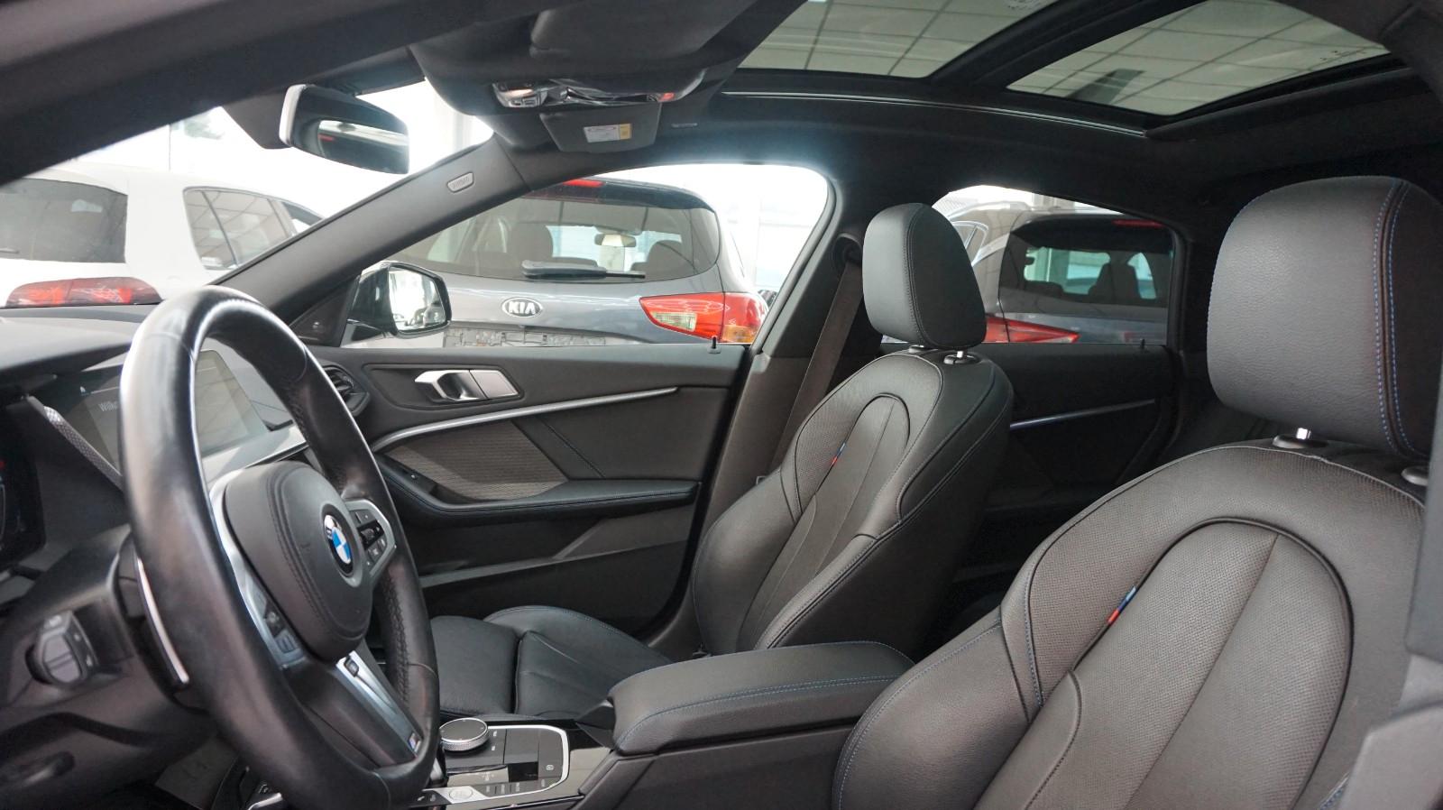 BMW M235i X-Drive *Scheckheft*