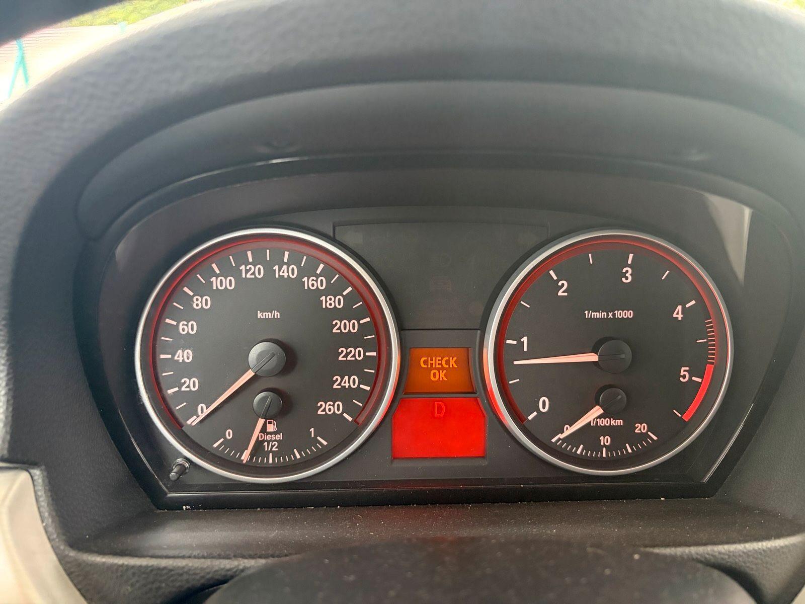 BMW 320 2008 — photo 9