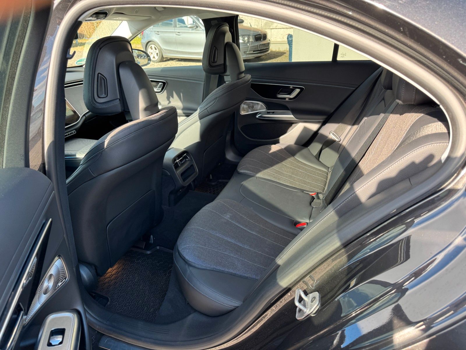 Mercedes-Benz E 220d Avantgarde Advanced Plus burmester foto 17