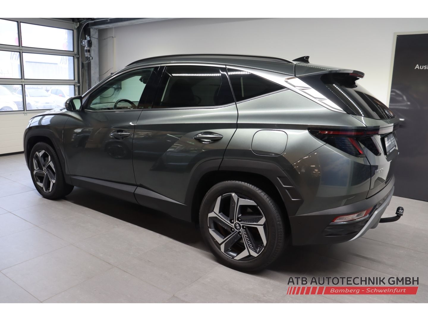 Fahrzeugabbildung Hyundai Tucson Prime PHEV 1.6 T-GDi 4WD 97,4% SOH Navi S