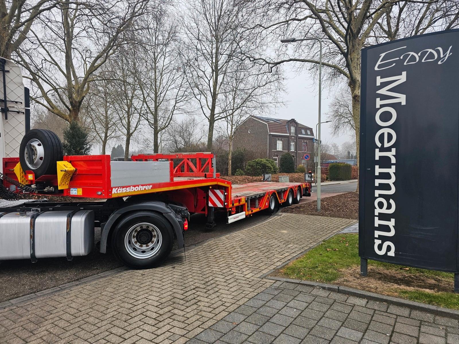 Kässbohrer LB3E Mit Radmulden Und Teleskoppierbar