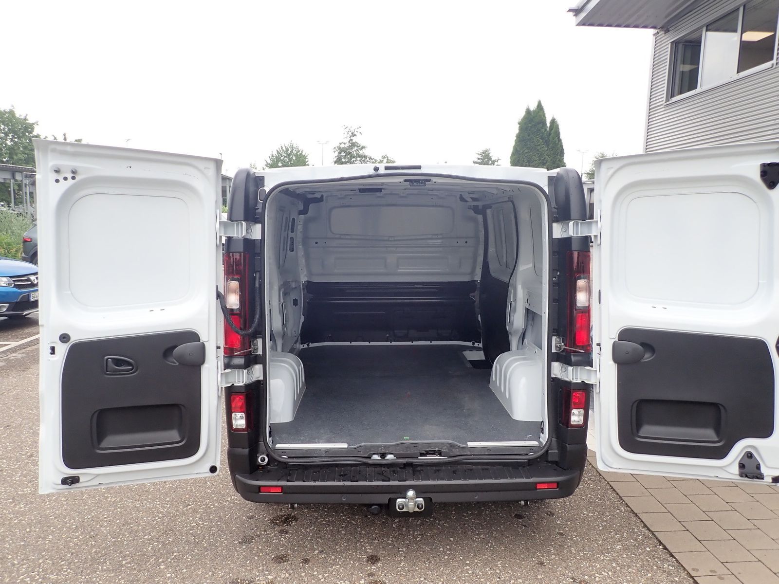 Fahrzeugabbildung Renault Trafic Lkw Komfort L1H1 3,0t Blue dCi 130 MY25