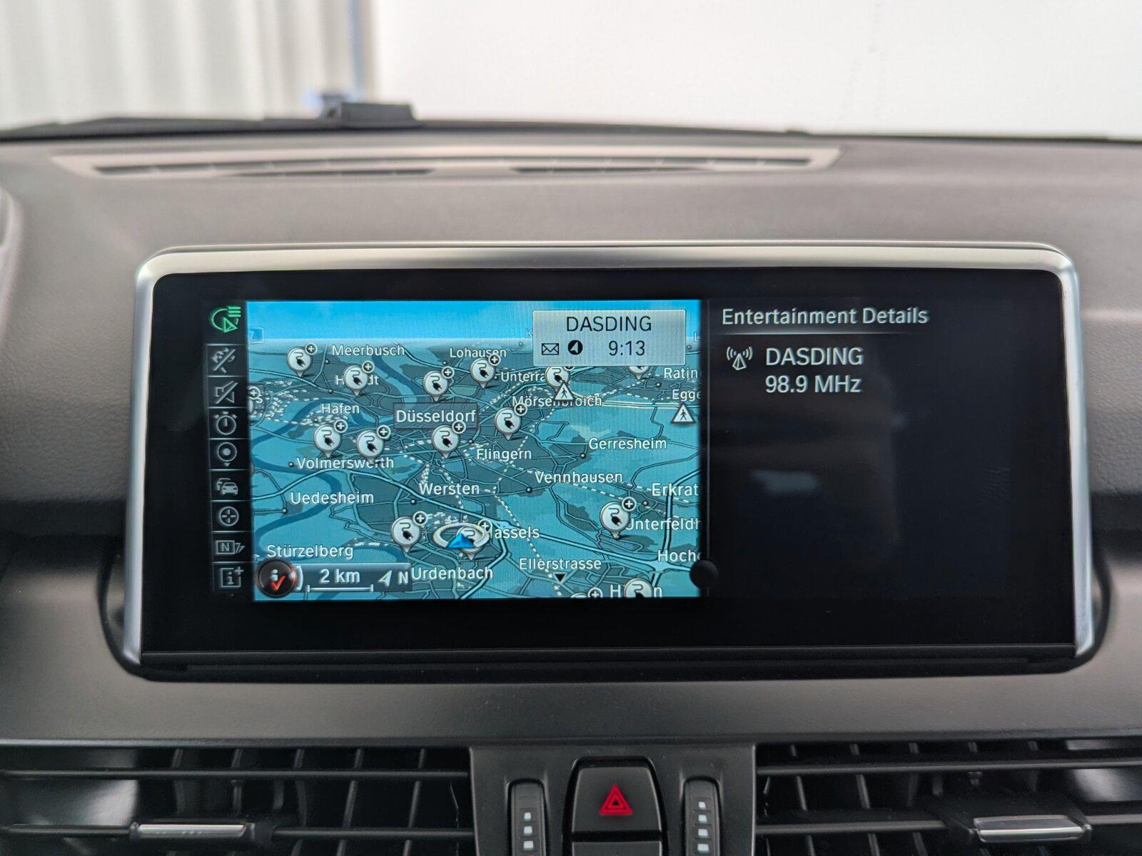 BMW 225xe AT Advantage LED+NAVI+SHZ+PDC+Autom./Klima