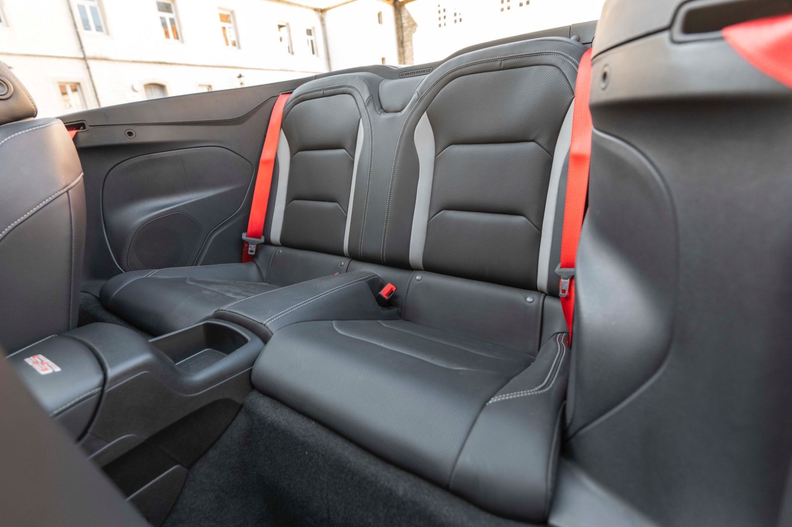 Fahrzeugabbildung Chevrolet Camaro 6,2L V8 Sport HUD KAM NAV CARPLAY BOSE