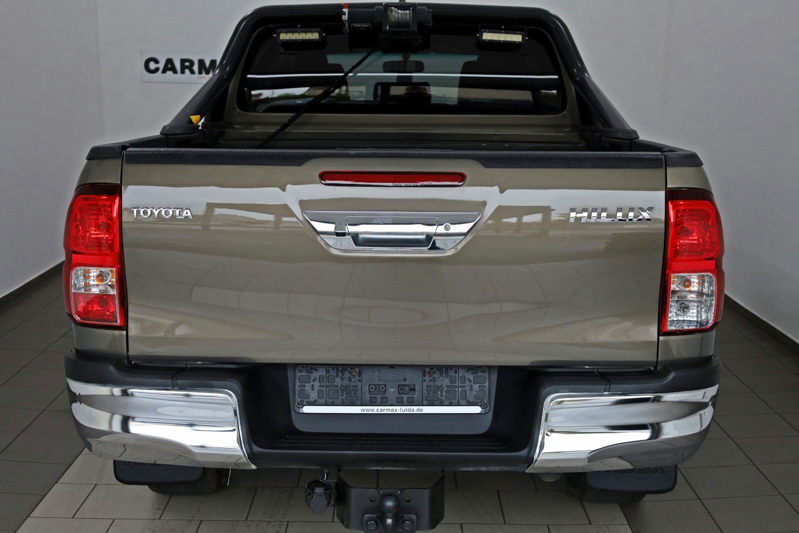 Fahrzeugabbildung Toyota Hilux 2.8 D-4D Comfort,Kamera,Rollbügel,AHK
