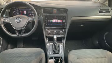 Volkswagen Golf - 4