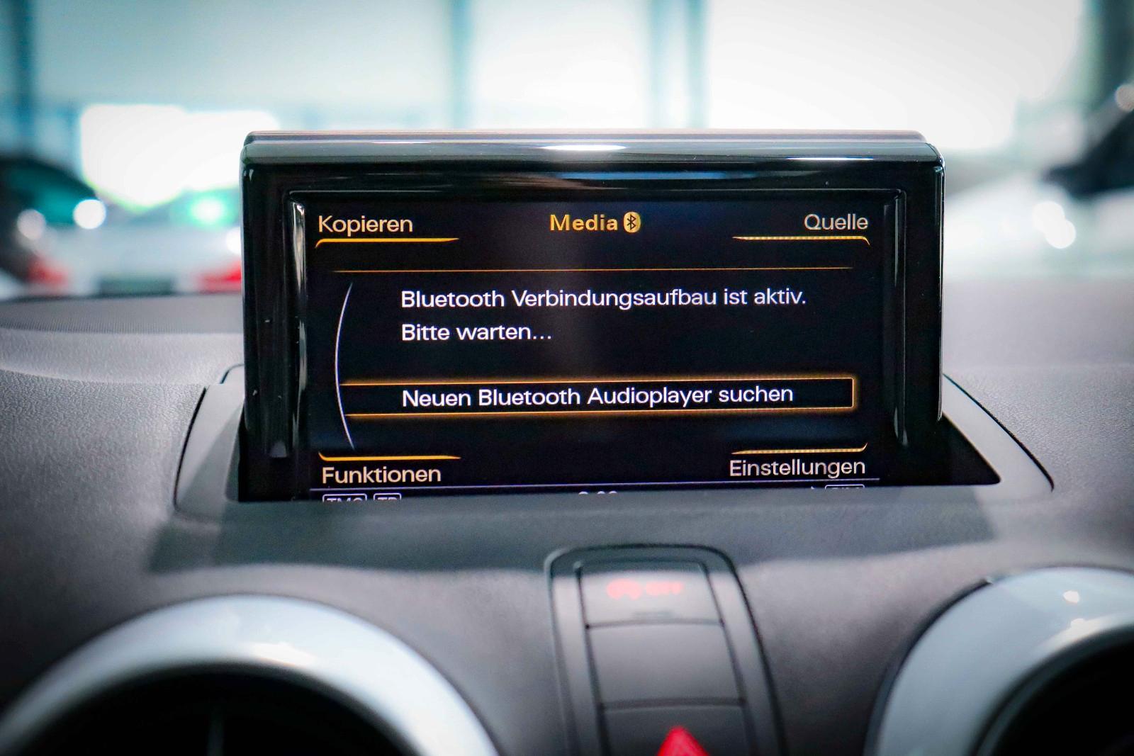 Audi A1 Sport Automatik S LINE*PANORAMA*NAVI*KEYLESS