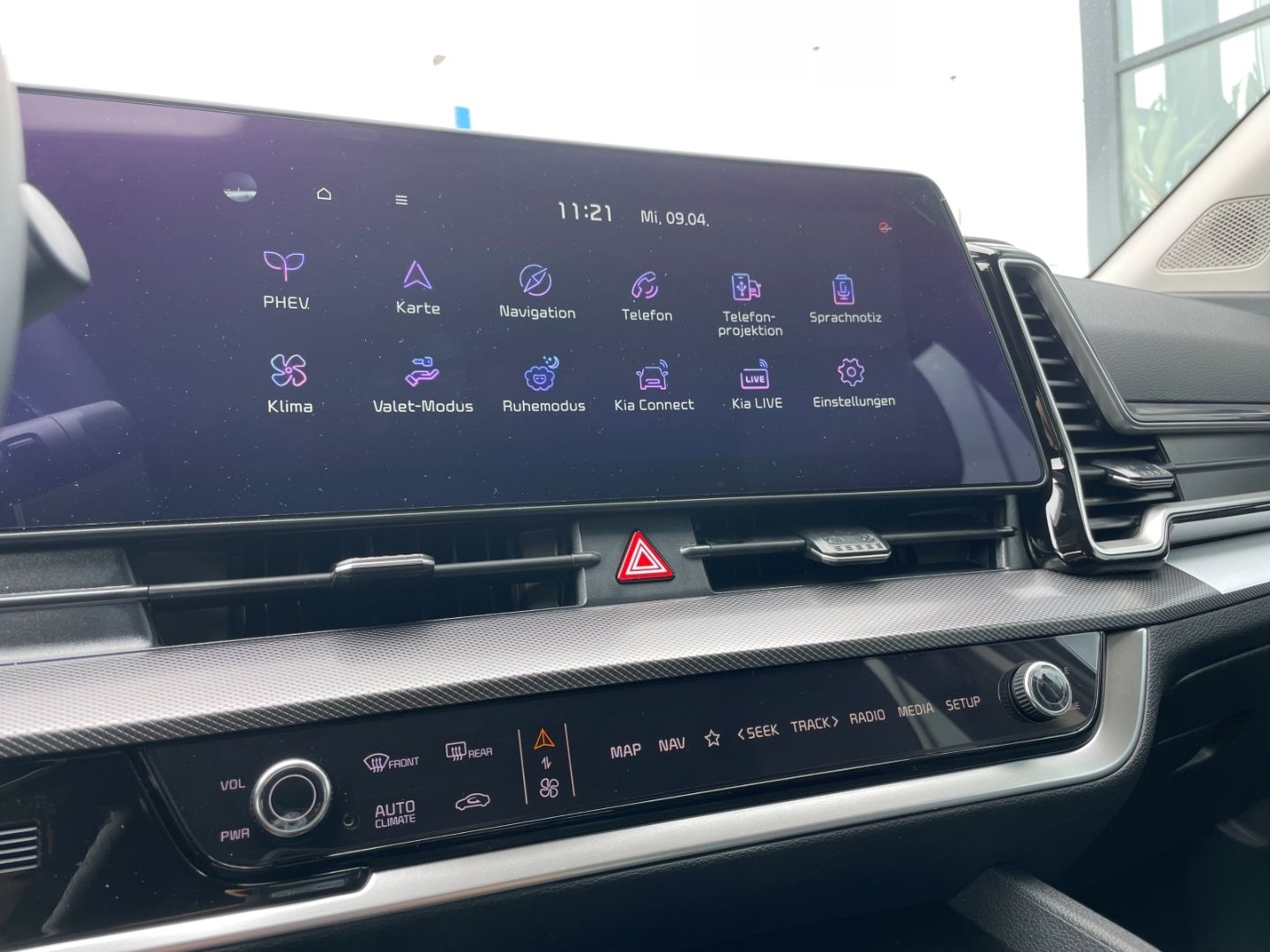 Fahrzeugabbildung Kia Sportage Plug-in Hybrid 4WD LED Klimasitze Kamer