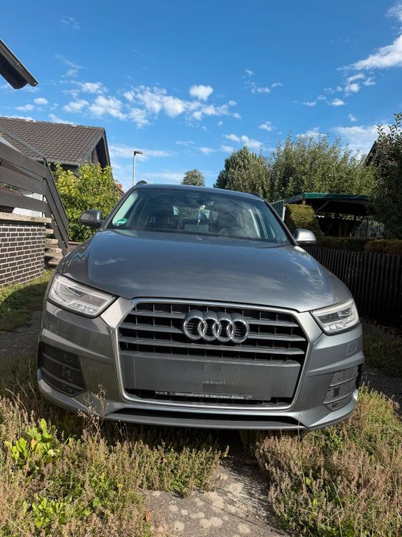 Image of Audi Q3