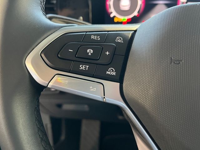 Fahrzeugabbildung Volkswagen Tayron 2.0 TDI DSG LIFE AHK NAVI LED-PLUS GJR