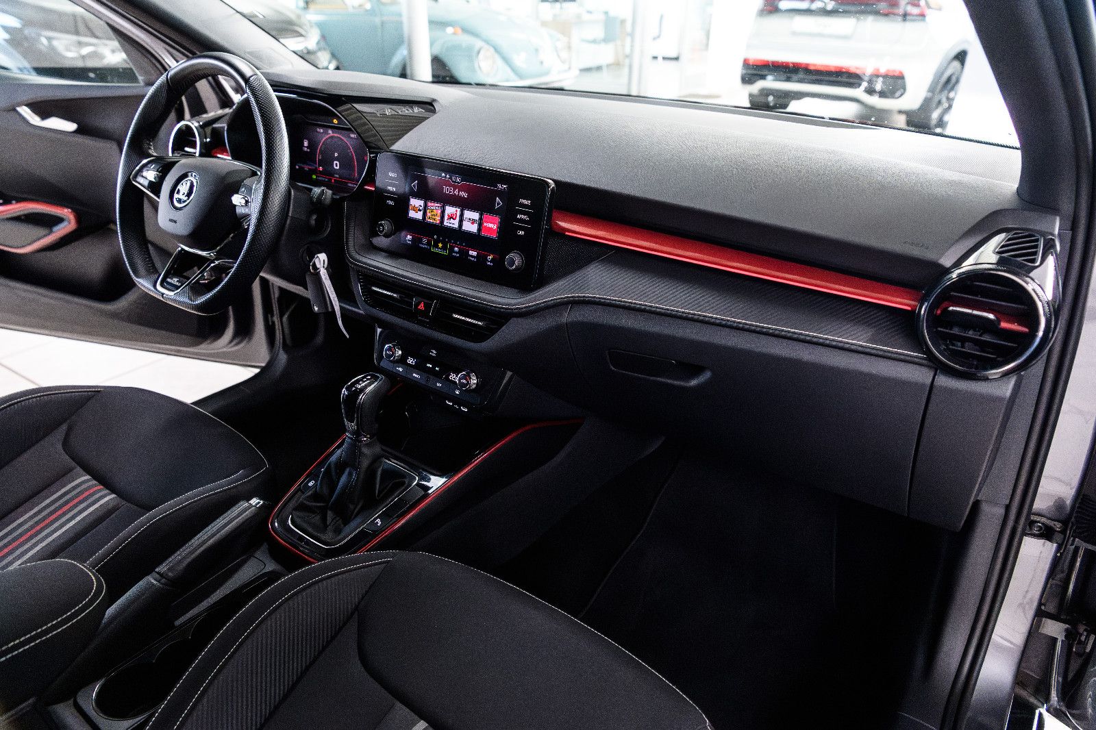 Fahrzeugabbildung SKODA Fabia Monte Carlo 1.0 TSI DSG LED+KAM+GRA+APP