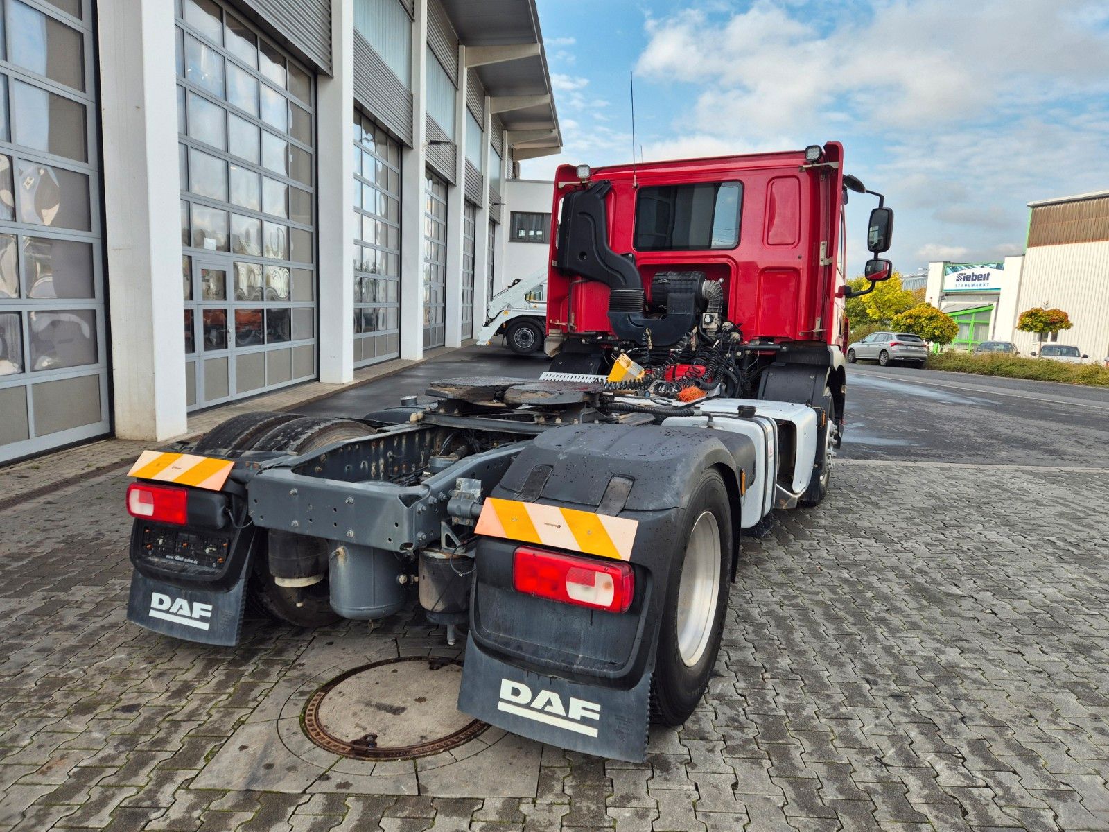 Fahrzeugabbildung DAF CF 450 FT 4x2 Hydraulik Alu-Felgen