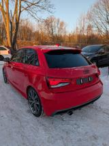Audi A1 Sportback*TÜV NEU*AUTOMATIK*S-LINE*KLIMA - Audi A1 bis 20.000 Euro