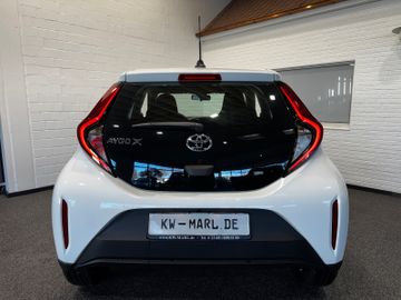 Toyota Aygo (X) - 8