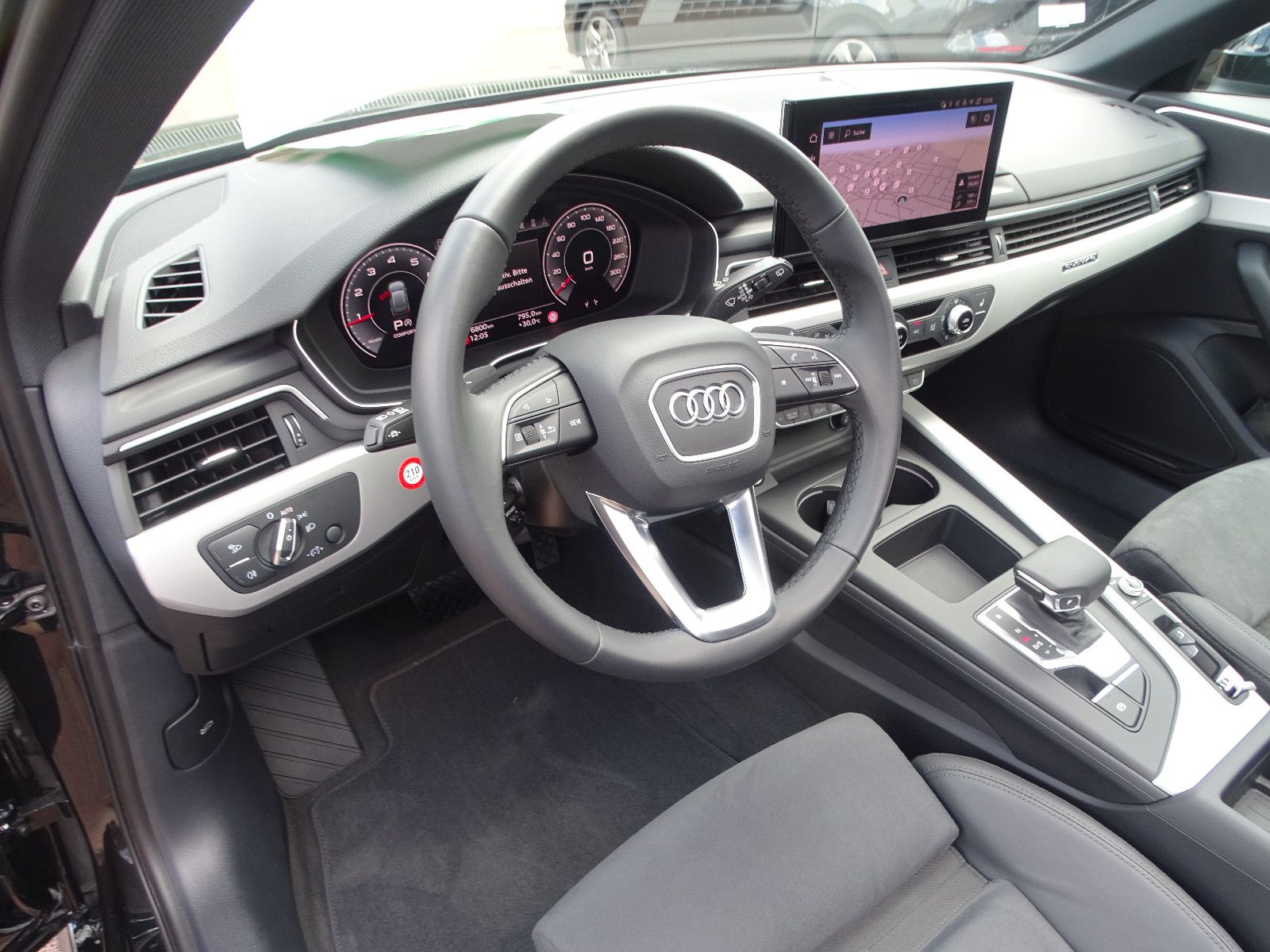 Audi A4 Avant 45 S-Line BLACK ACC AHK PANO MATRIX foto 10