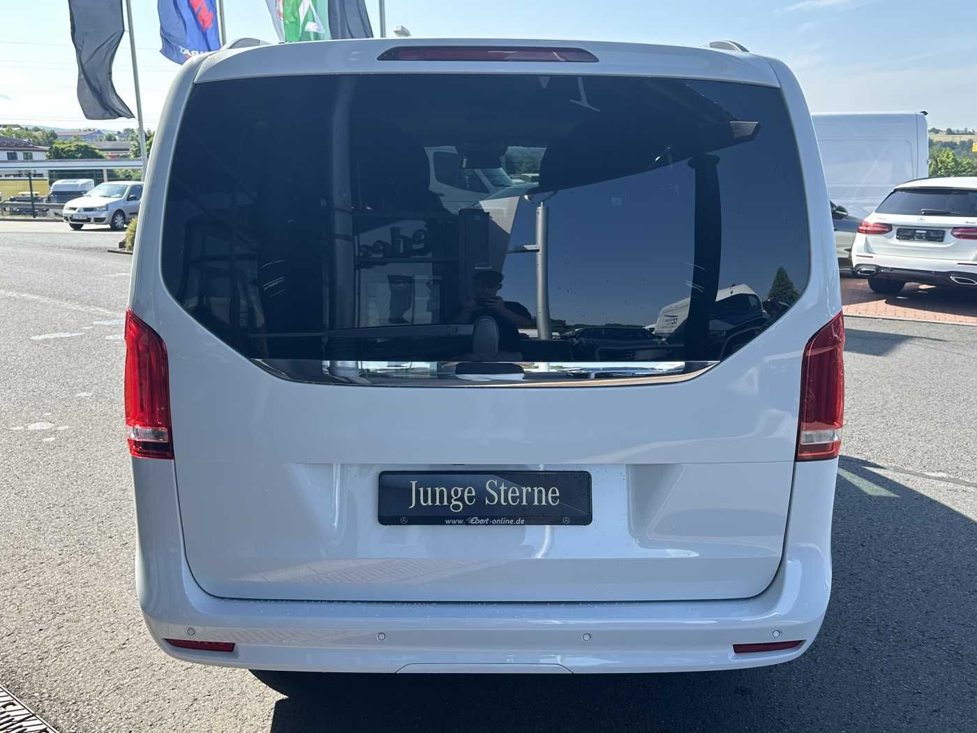 Fahrzeugabbildung Mercedes-Benz V 300 d AVA ED 6Sitze Burmester 360Kamera el Tür