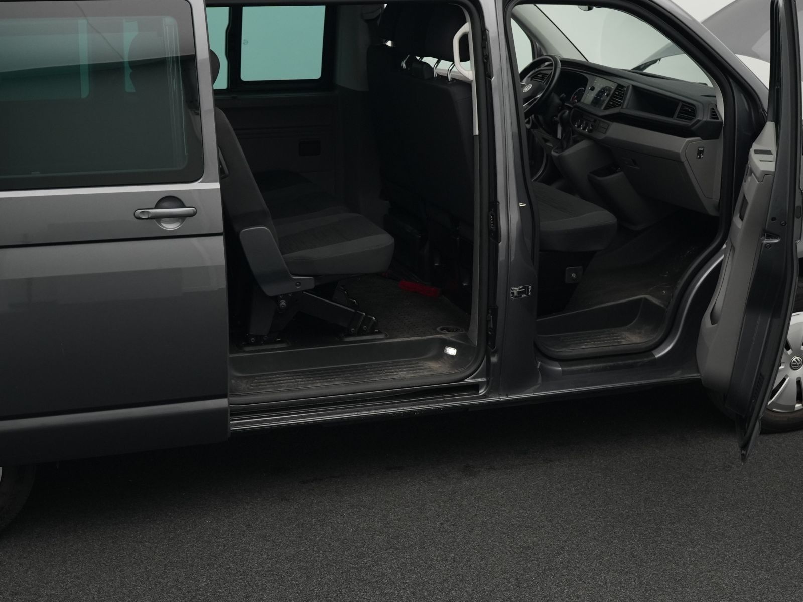 Volkswagen T6 Caravelle - Bild 34
