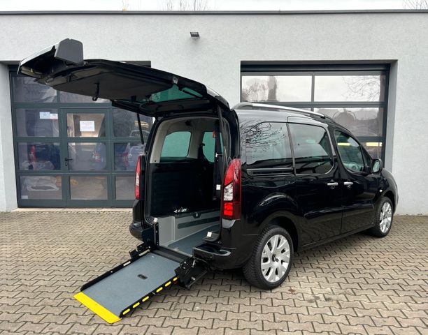 Citroën Berlingo R-Cam Behindertengerecht Rollstuhlrampe