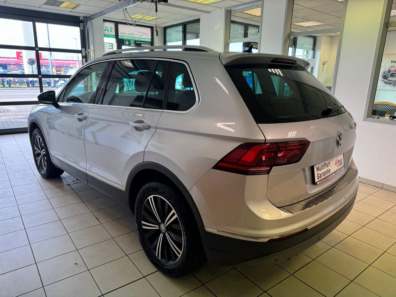 Fahrzeugabbildung Volkswagen Tiguan Highline 4Motion / LED / ergoSitz / NAVI