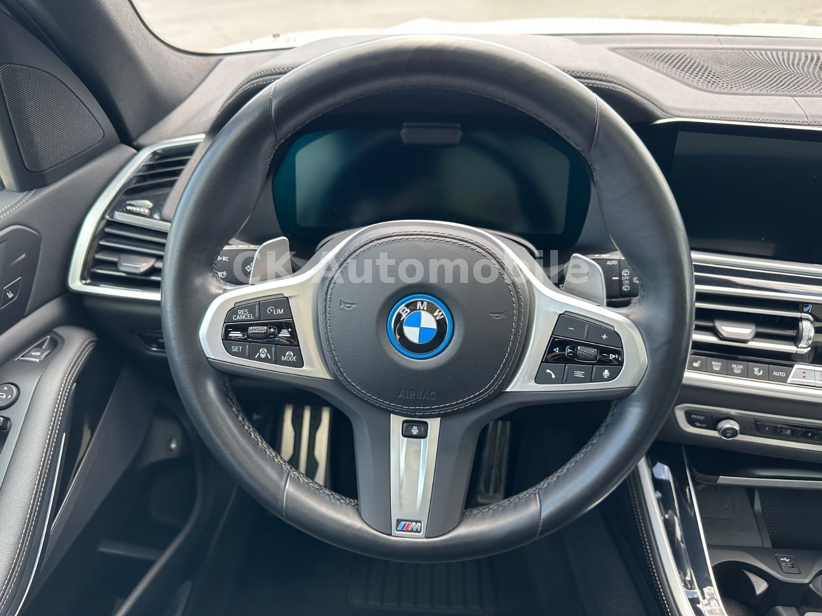 Fahrzeugabbildung BMW X5 xDrive 45 e M Sport/Pano/Laser/Kam360°/AHK