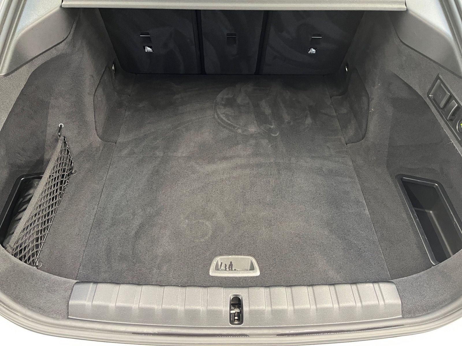 BMW i4 - Bild 15