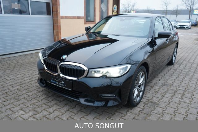 BMW 320d xDrive Lim. Sport Line*1HAND*NAVI*LEDER*LED