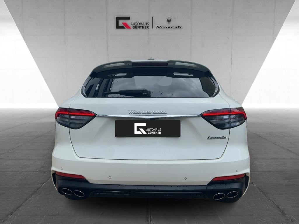 Maserati Levante Modena S MY22 430PS SQ4