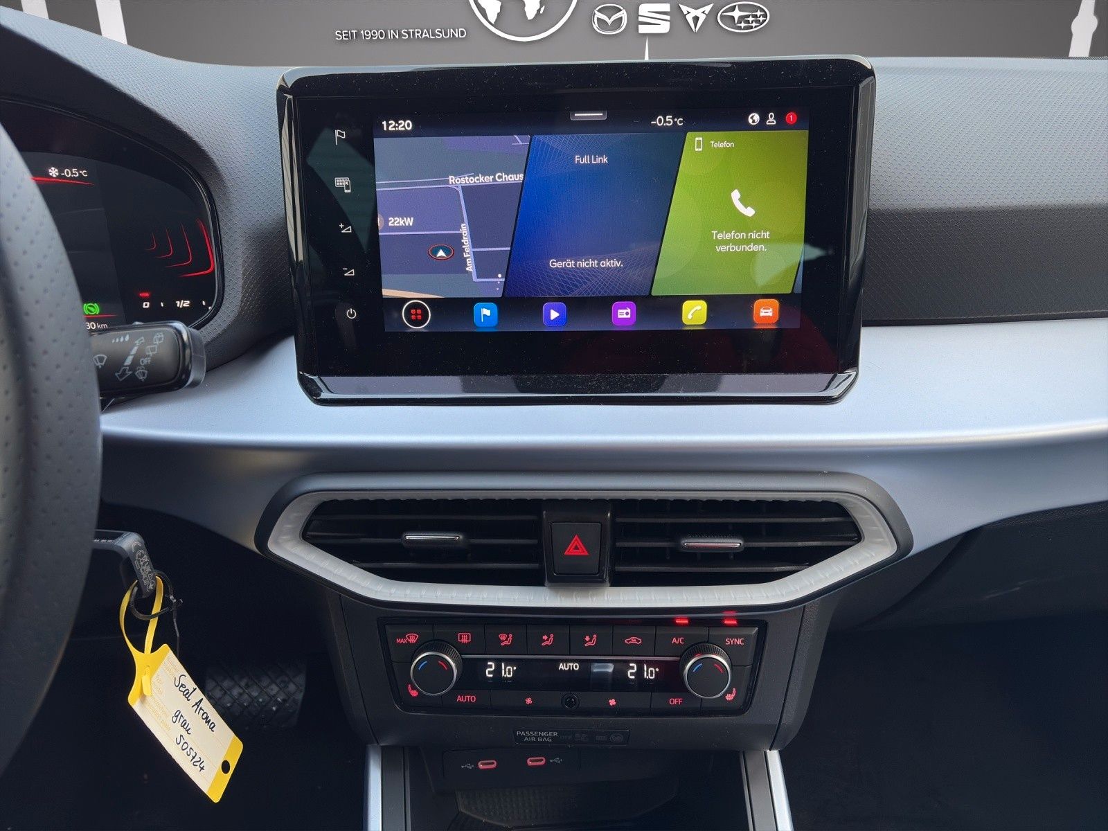 Fahrzeugabbildung SEAT Arona 1.0 TSI FR DSG AHK/NAVI/ACC/SHZ/GJR/DAB/AP