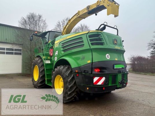 John Deere 8200 I