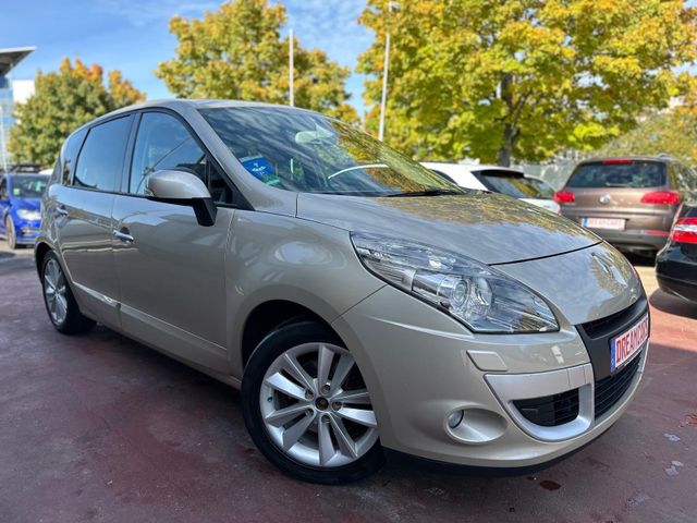 Renault Scenic III Luxe/NAVI/LEDER/PDC/TÜV&SERVICE NEU