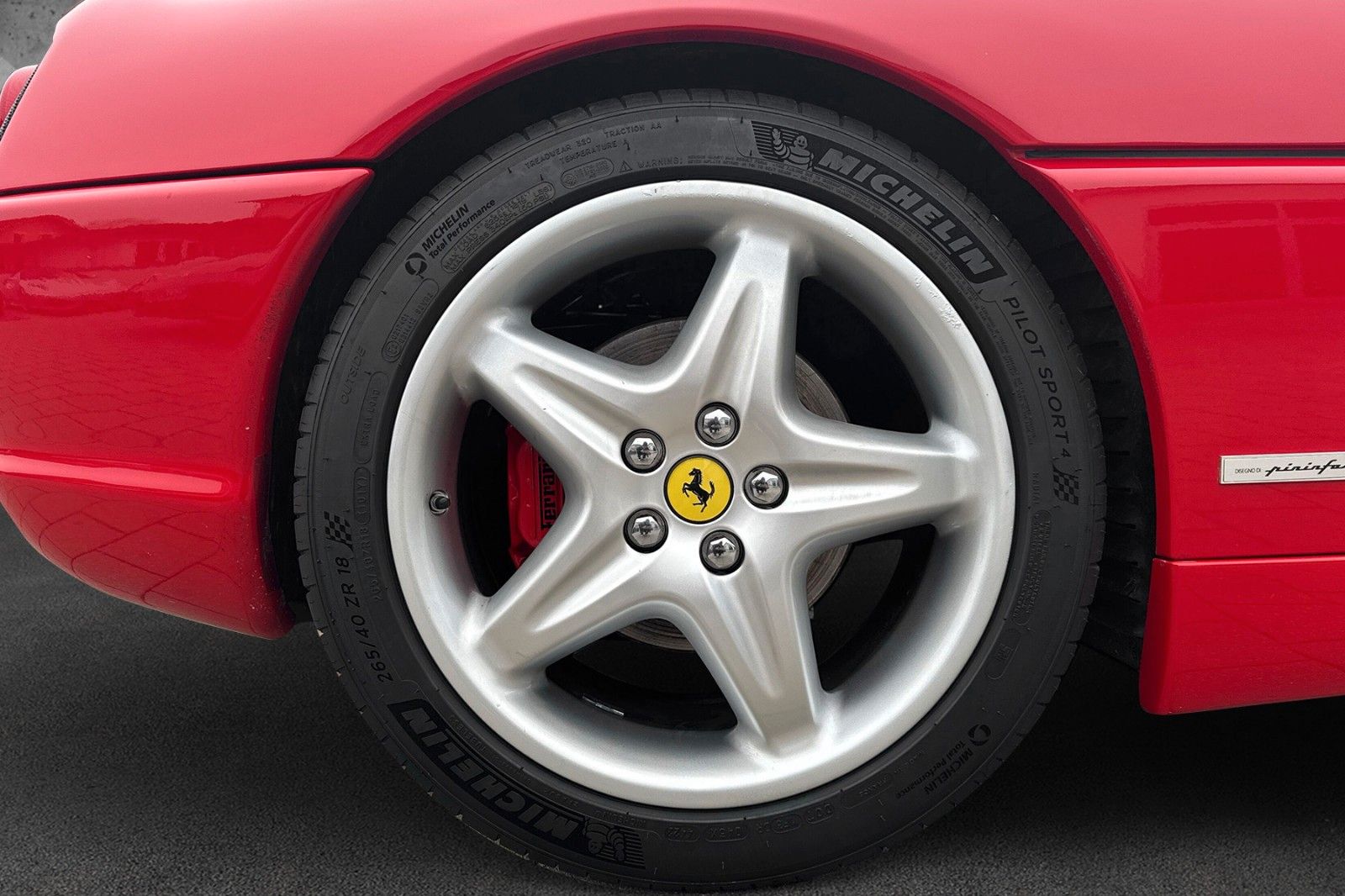 Fahrzeugabbildung Ferrari F355 GTS*Manual*Challenge Grill*Perfekt