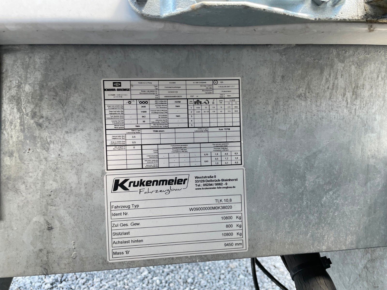 Fahrzeugabbildung Krukenmeier Tandem TLKD 10.8 t Koffer Durchlader