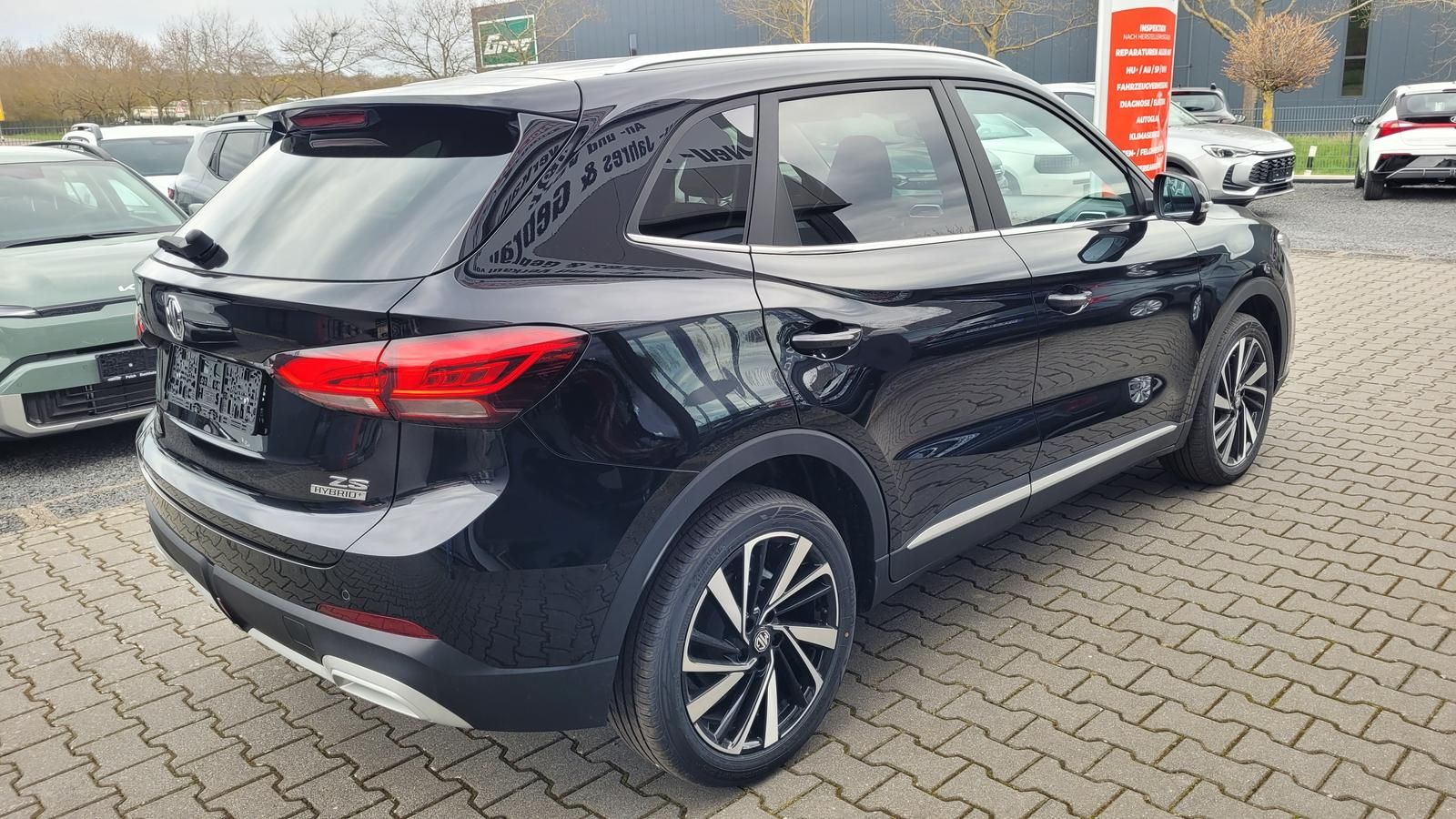 MG ZS