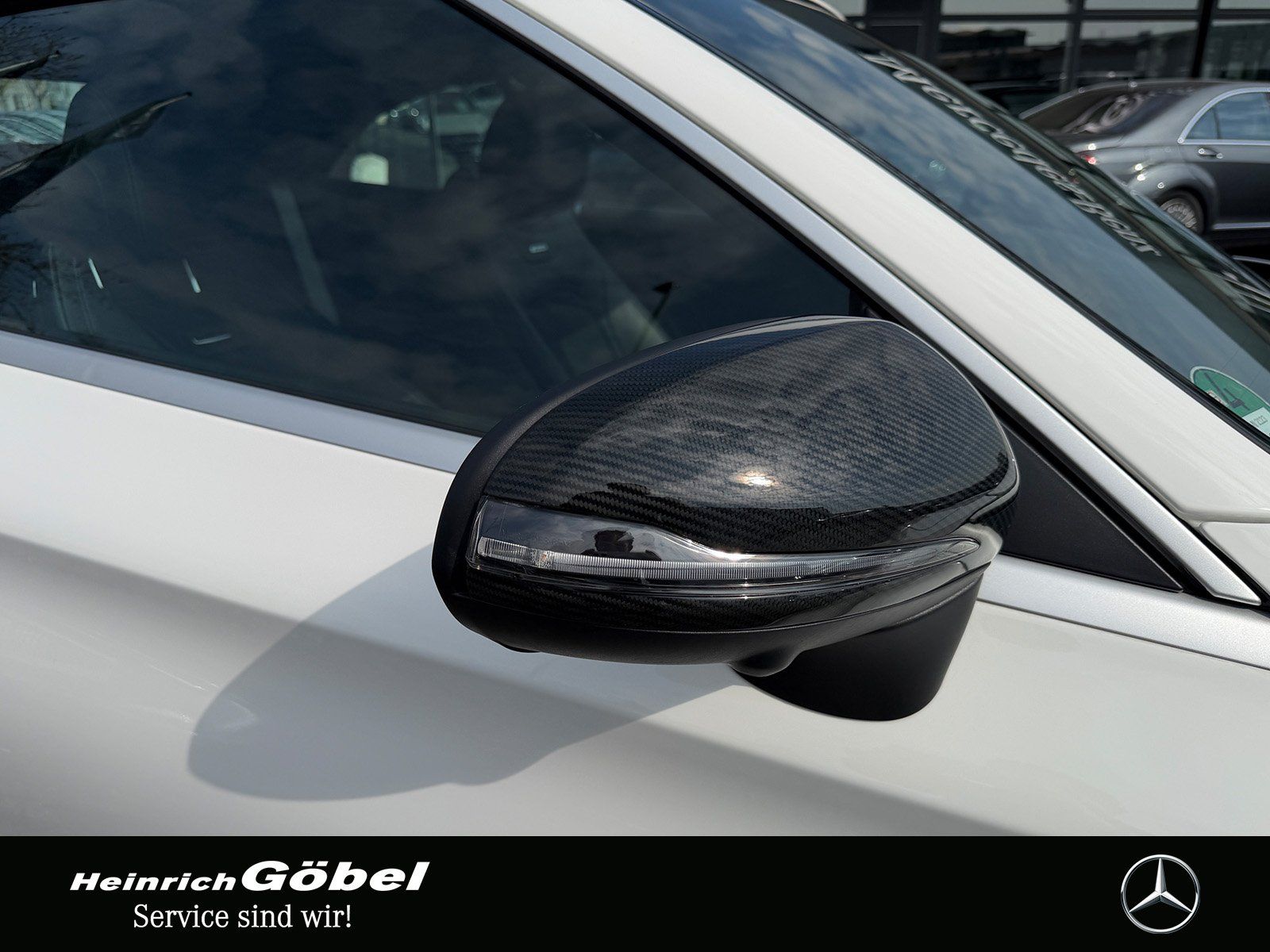 Fahrzeugabbildung Mercedes-Benz C 63 AMG S Burmester Carbon-Paket