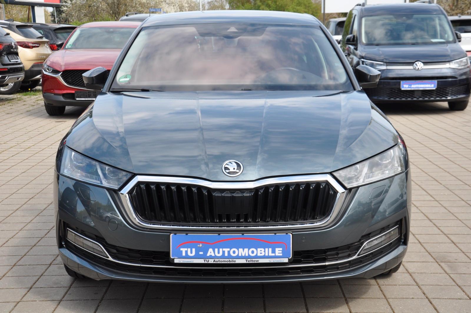 Skoda Octavia 1.5 TSI ACT First Edition ACC-MEMORY-HUD