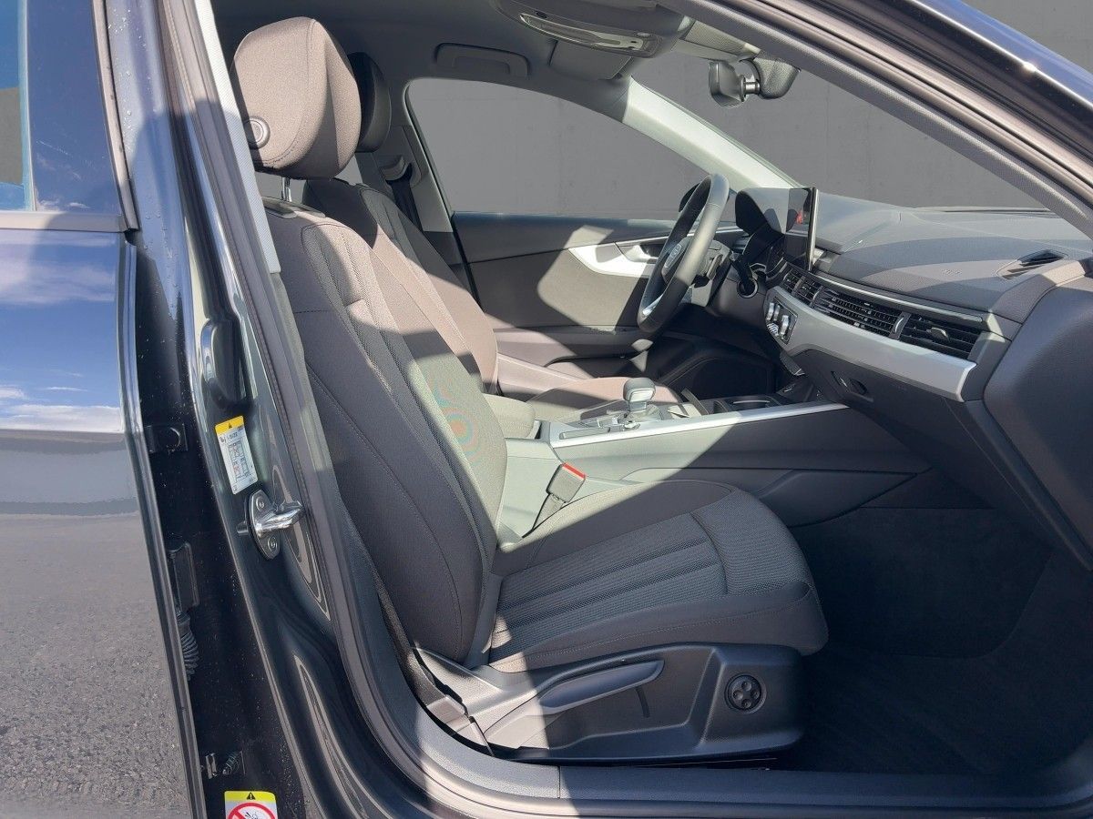 Audi A4 - Bild 12